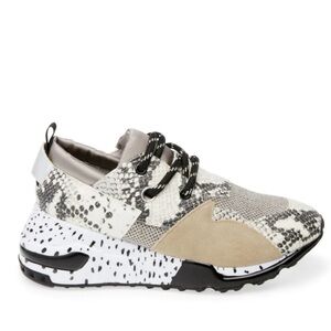 Steve Madden Cliff Leather Wedge Sneakers